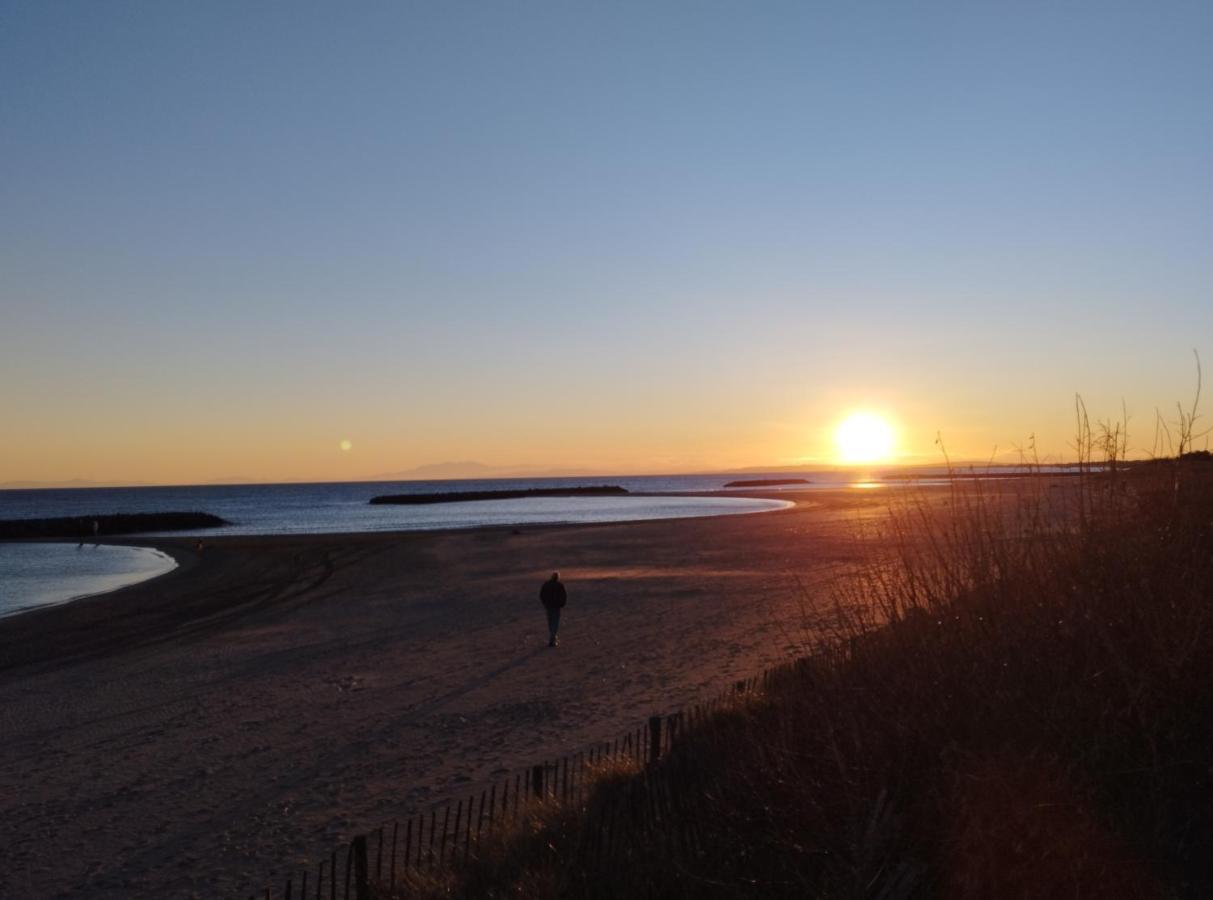 Appartement Vias-Plage Exteriör bild
